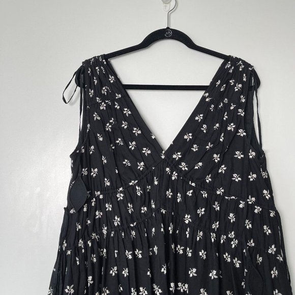 ❤️SOLD❤️Tory Burch Dress - Picture 6 of 11